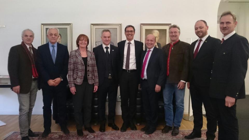 Facebook partnersuche südtirol