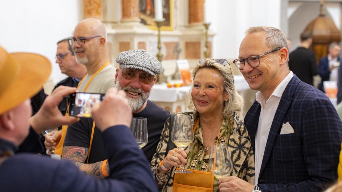 Bild: Orange Wine Festival Wien: 107 Winzer aus 13 Ländern mit über 350 Naturweine