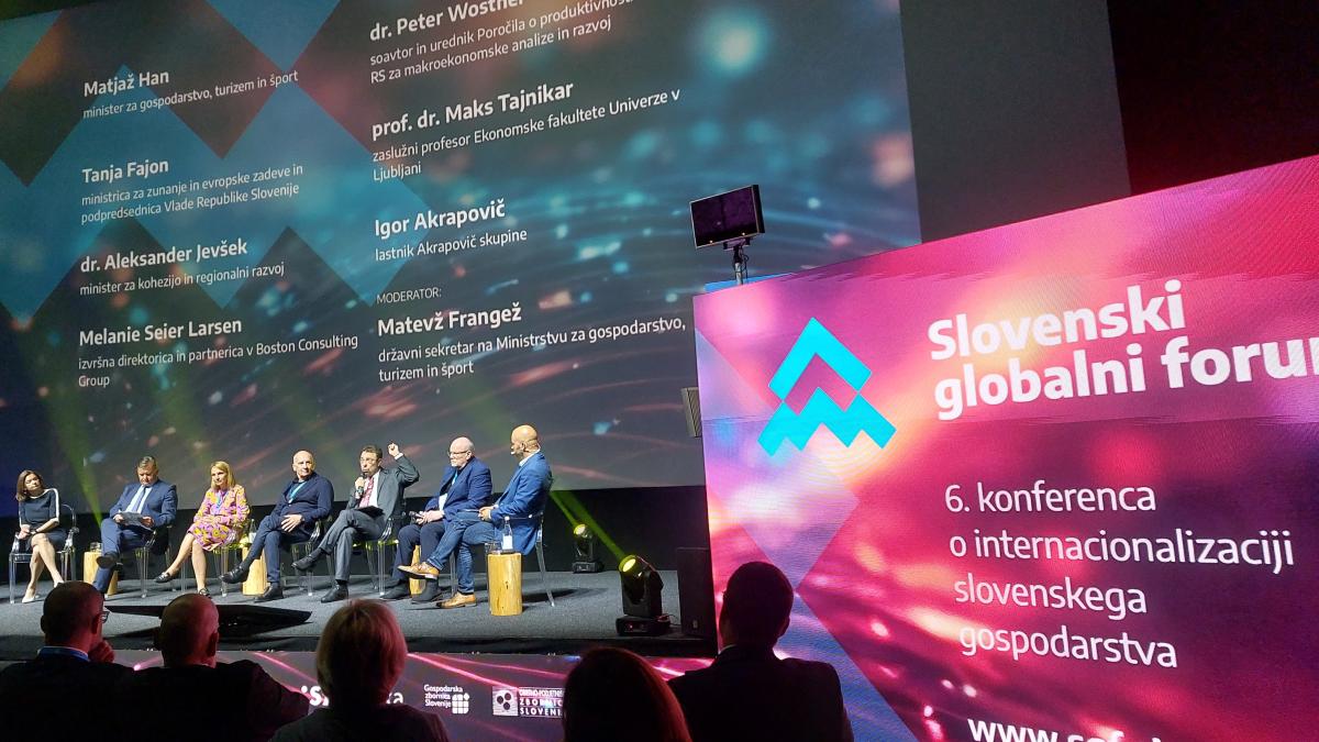 Slika: Slovenski globalni forum o internacionalizaciji slovenskega gospodarstva in Posvet slovenskih poslovnih klubov