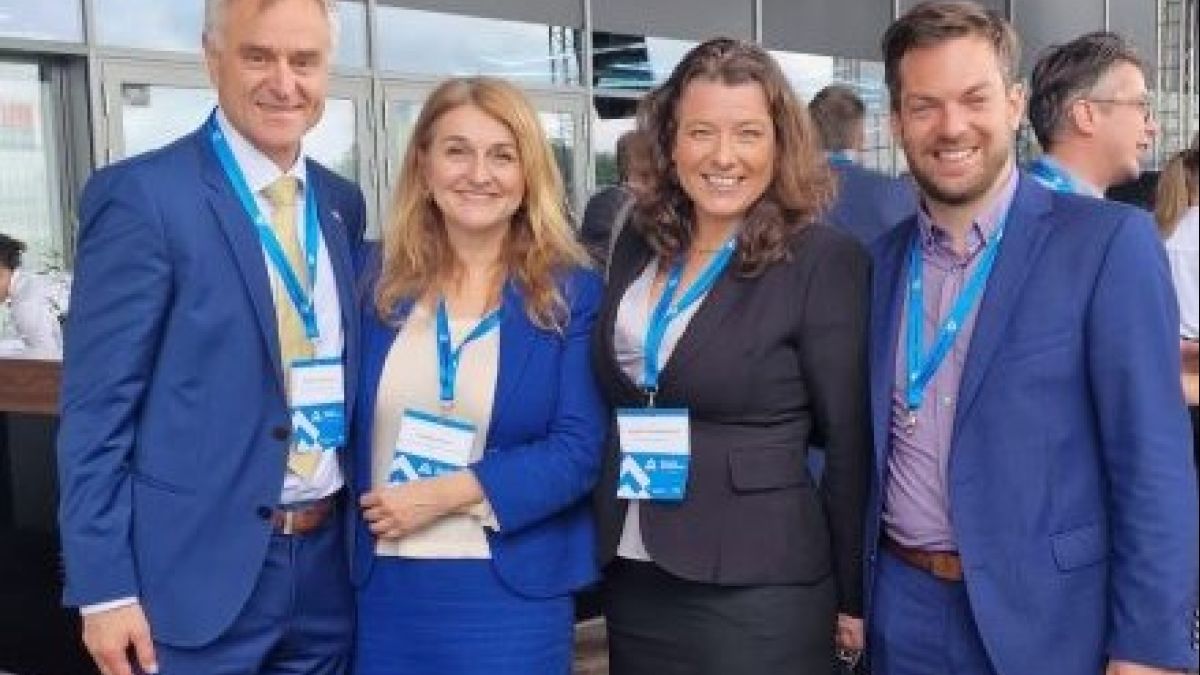 Slika: Slovenski globalni forum o internacionalizaciji slovenskega gospodarstva in Posvet slovenskih poslovnih klubov