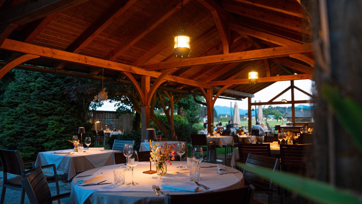 Bild: Betreten Sie das kulinarische Paradies durch die Türen des Tabor Restaurants