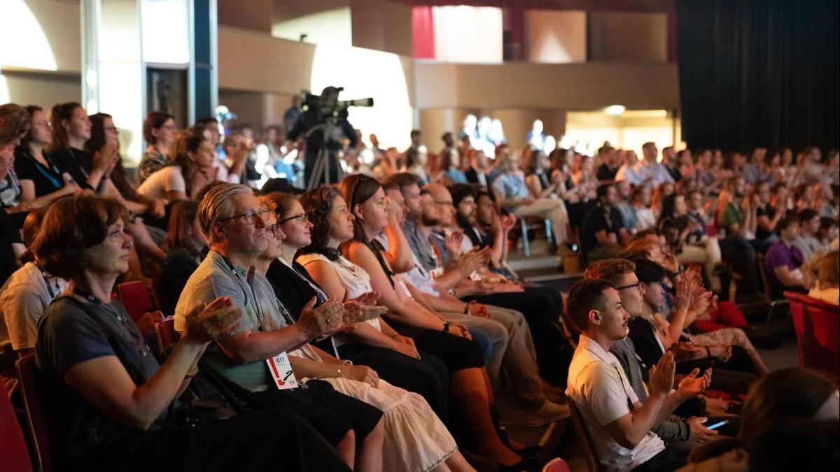 Bild: TEDx Klagenfurt/Celovec: Innovation, Innovationskraft und Innovationskraft in der Gesellschaft