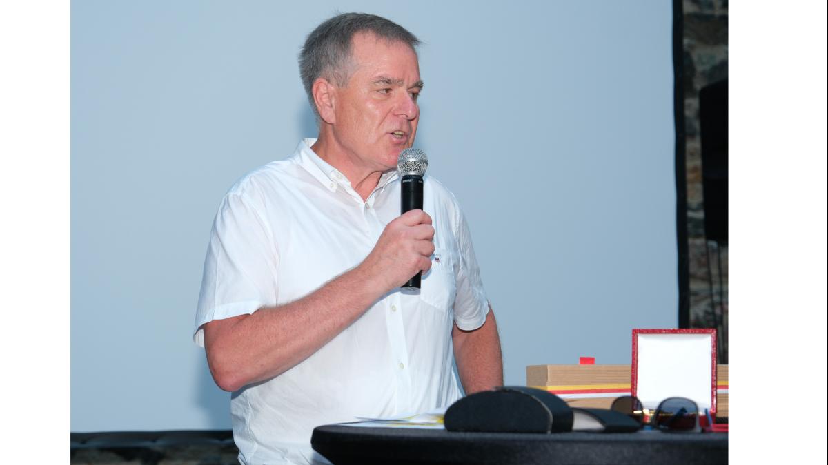 Bild: Rede von Marian Wakounig anlässlich der Verleihung des Großen Ehrenzeichens des Landes Kärnten an Benjamin Wakounig