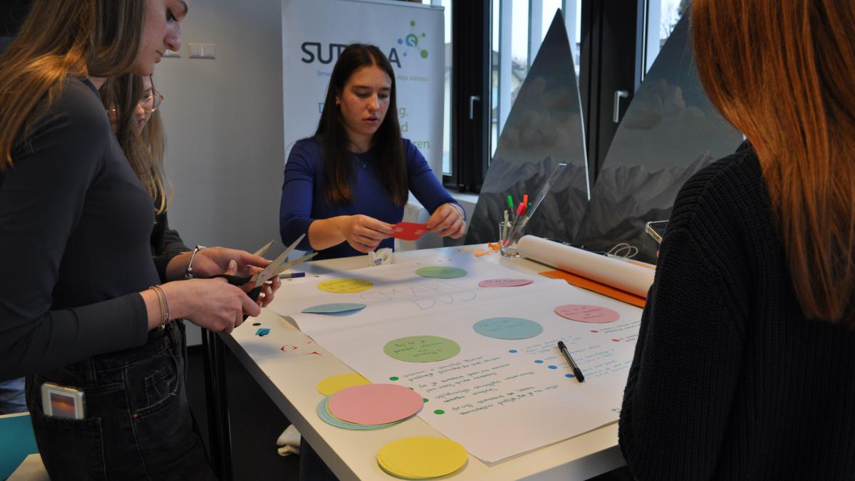 Bild: Projekt MAJ: Künstlich intelligente Zukunft in der Alpen-Adria-Region