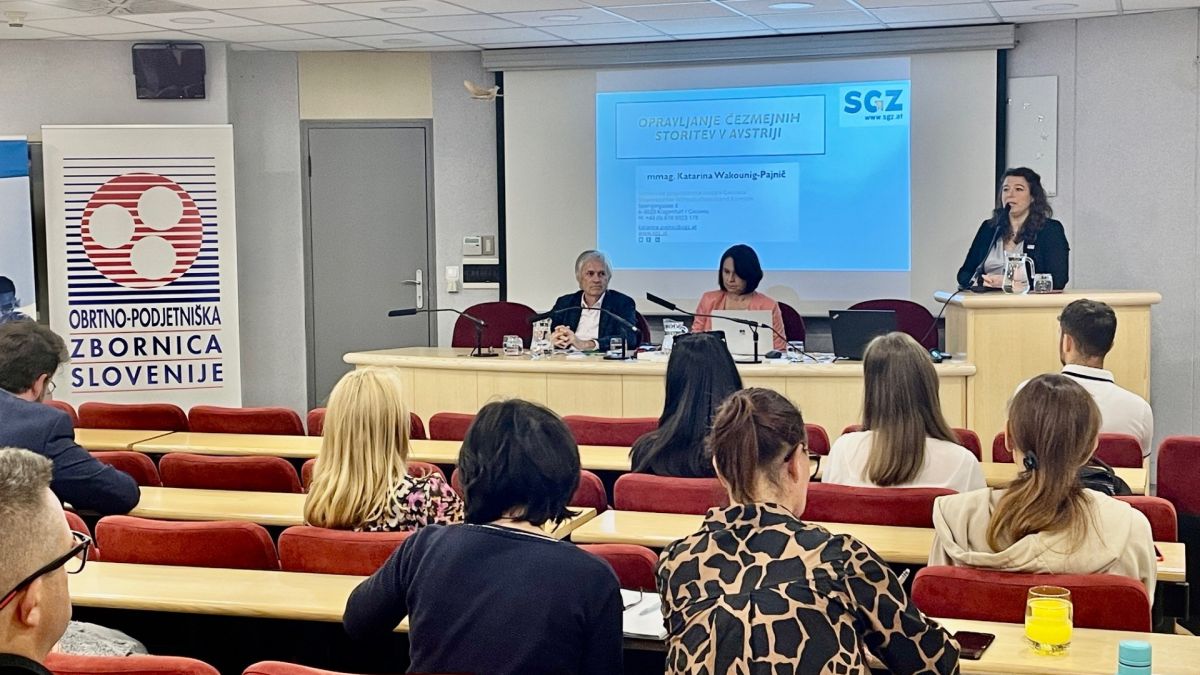 Slika: Polno obiskana konferenca: Iz Slovenije v Avstrijo: Napotitve, davki in pot do uspešnega poslovanja