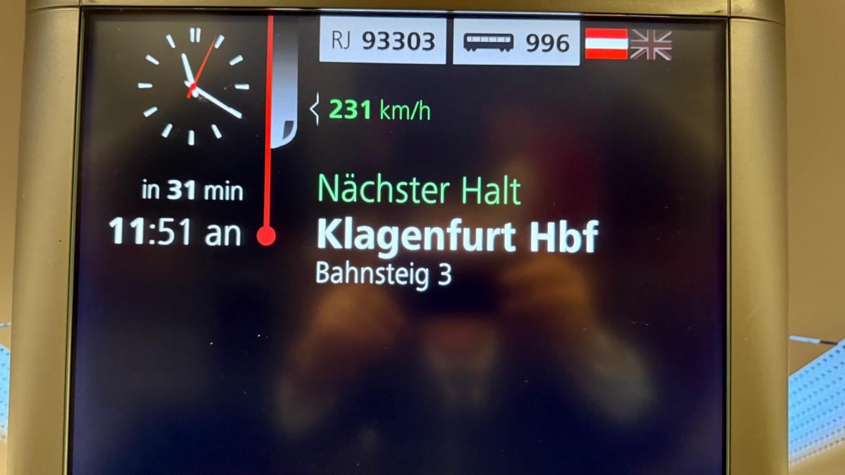 Slika: Zaživel je projekt stoletja– železniška povezava skozi Golico je odprta!  