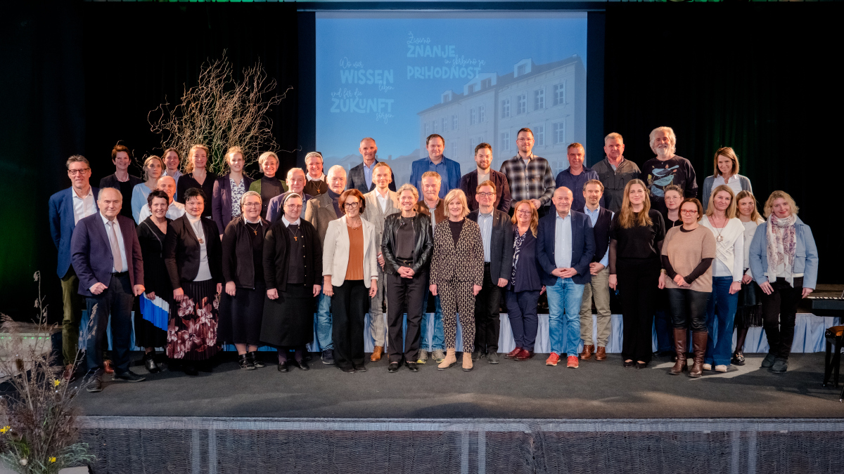 Slika: Navdihujoča predstavitev nove usmeritve Višje šole za gospodarske poklice Št. Peter v Rožu