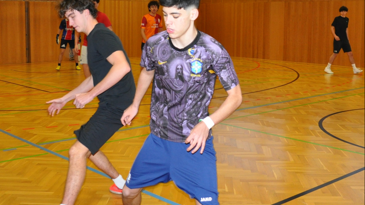 Slika: Dvojezični nogometni turnir (SGZ)