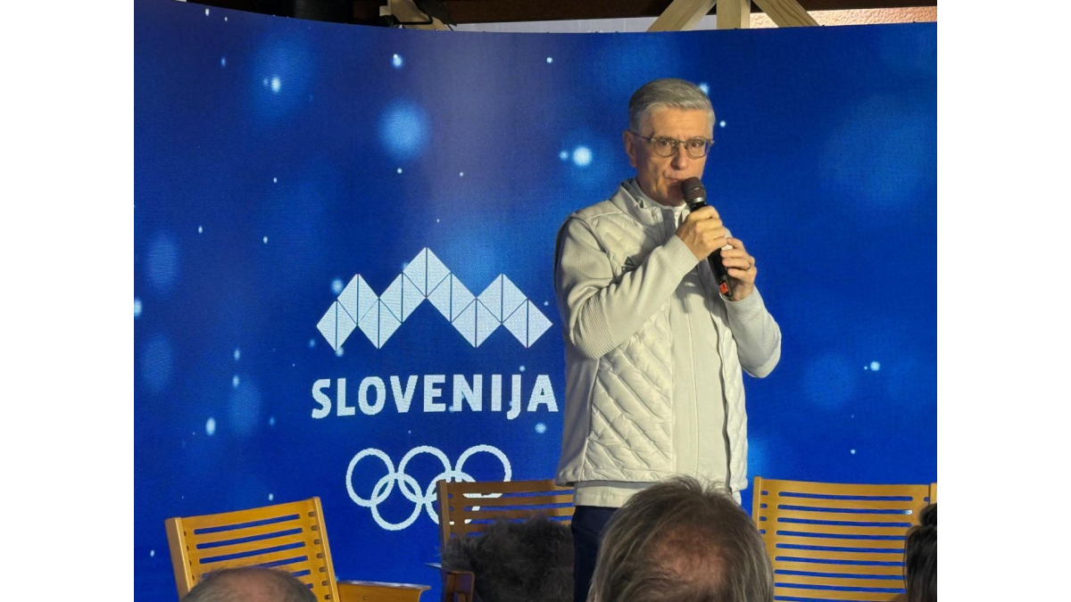 Slika: Organizacije, združene v ZGK, podelile zahvalne listine Dejanu Židanu in Vesni Humar