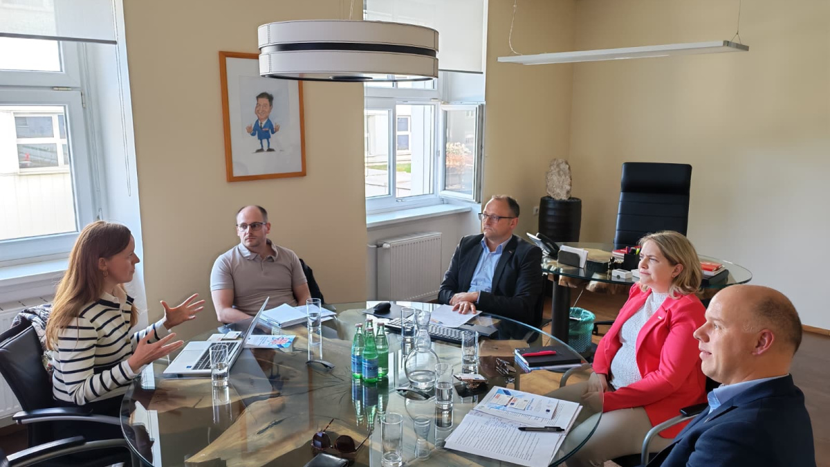 Slika: SGZ sprejela delegacijo GZS na študijskem obisku v Celovcu