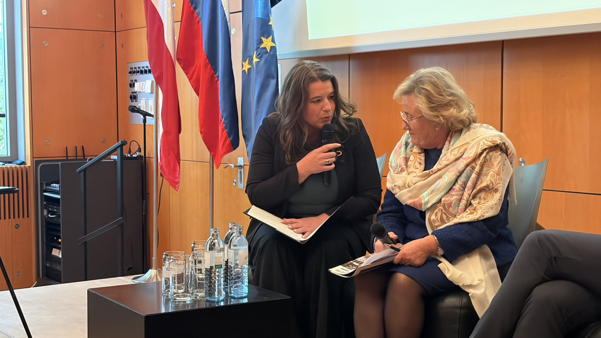 Slika: Slovenska podjetja v Avstriji – pravni okvir zaposlovanja pri čezmejnem delu / Učinkovito čezmejno poslovanje kot ključ konkurenčnosti slovenskih podjetij