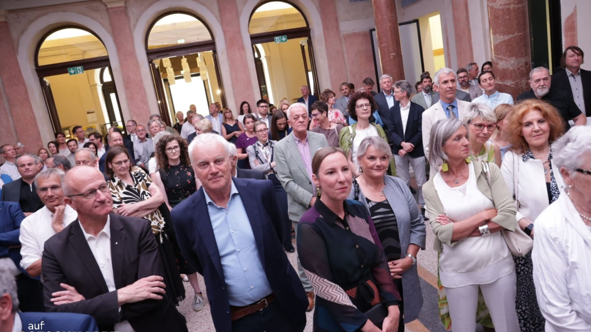 Slika: Sprejem ob 35-letnici samostojnosti Republike Slovenije v Celovcu