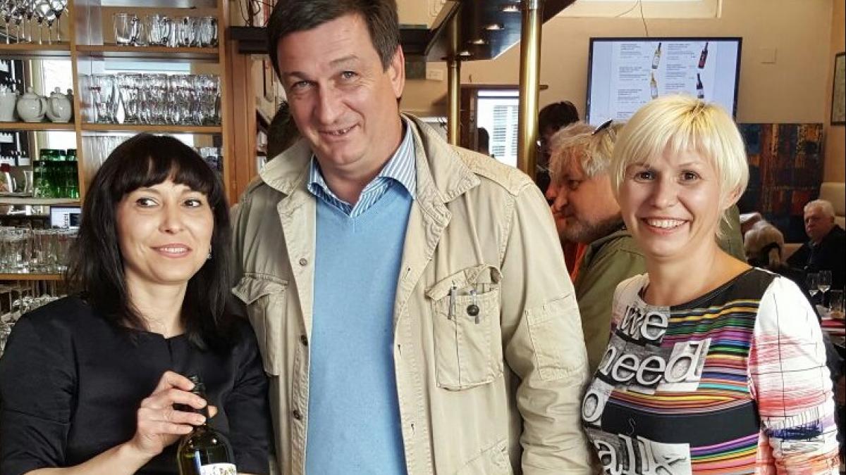 Slika: Otvoritev vinoteke v prostorih Café Amaretto